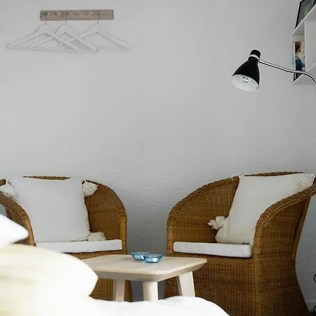 On Bornholm's Cliffs * Allinge-Sandvig