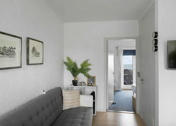 아파트 On Bornholms Cliffs 알링에