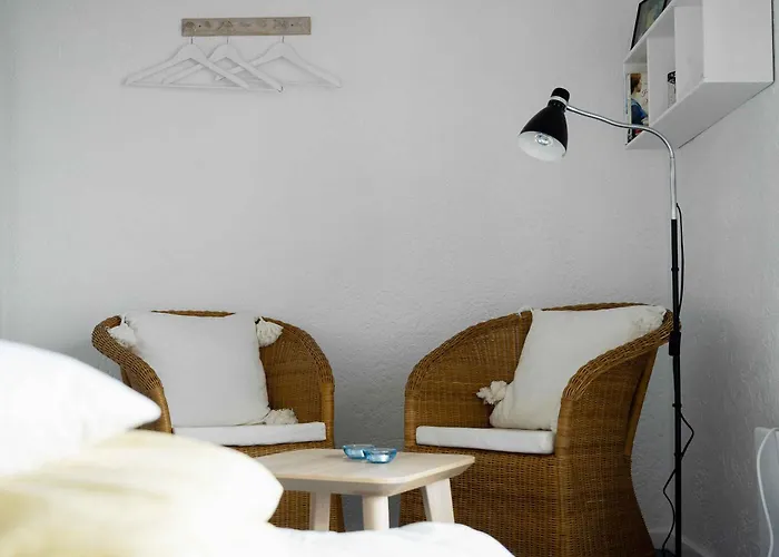 On Bornholms Cliffs * 알링에